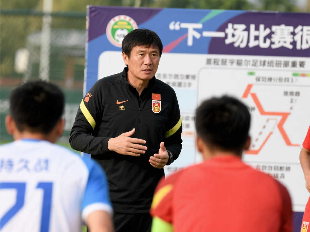 科爾安東尼後三節砍下35分8助攻9籃板逆轉25分痛哭流涕.