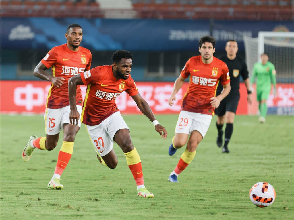 力个人表现 力个人表现